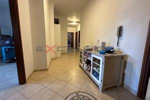 ADRIA - APPARTAMENTO CON GARAGE IN CENTRO