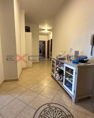 ADRIA - APPARTAMENTO CON GARAGE IN CENTRO