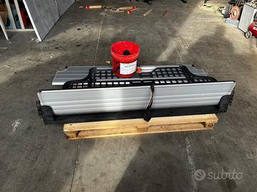 Copertura a rullo per Ford ranger