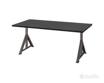 scrivania ikea idasen