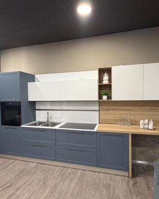 CUCINA AL 50% PER RINNOVO ESPOSIZIONE!