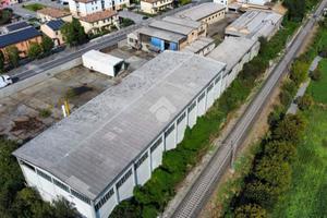 CAPANNONE A SORESINA