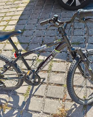 bicicletta decathlon Rockraider ST500 bambino 