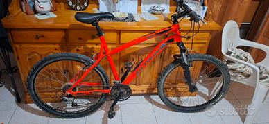 Mountain Bike B'Twin Rockrider 340 - Arancione 26"