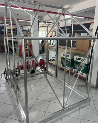 Serra interamente in alluminio e policarbonato