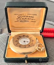 
HAUSMANN IN ORO CON MONOGRAMMA DI VIT