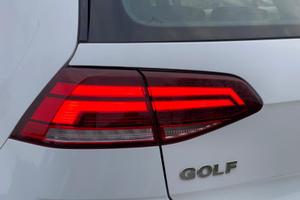 Volkswagen Golf 7 1.5 TGI DSG Trendline 69.000km