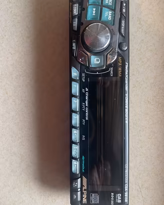 Autoradio Alpine CD e MP3