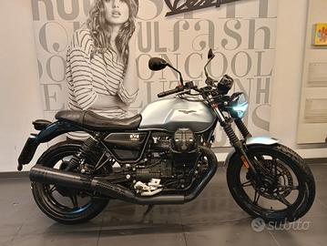 Moto Guzzi V7 IV STONE 850 E5