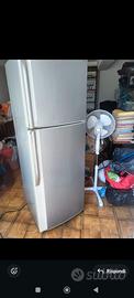 FRIGO SHARP 300€