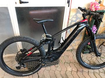 Trek carbonio eletrica