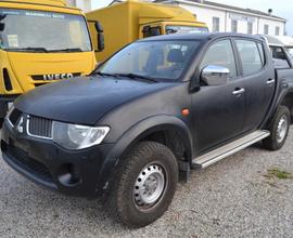 MITSUBISHI L200 2.5 DI-D/136CV Double Cab 4X4