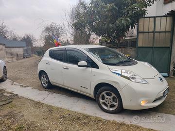 NISSAN Leaf Enel Edition 30KWh