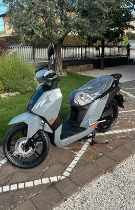 Peugeot Tweet 125 euro 5+