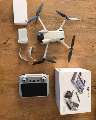 Dji Mini 3 + Dji RC con schermo