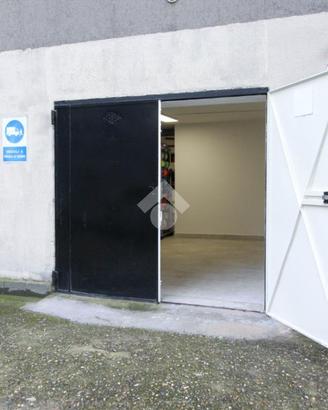 DEPOSITO A SAN GIULIANO MILANESE