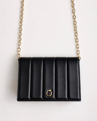 Borsa Trussardi nera a tracolla con catena oro –