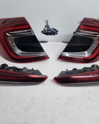 Fanalino stop dx o sx renault captur 2021