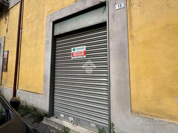 NEGOZIO A FRATTAMAGGIORE