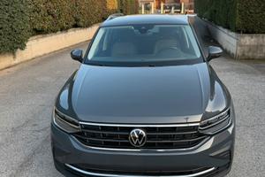 Volkswagen Tiguan 1.5 tsi Life 150cv DSG