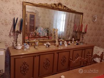 Set di mobili classici per soggiorno