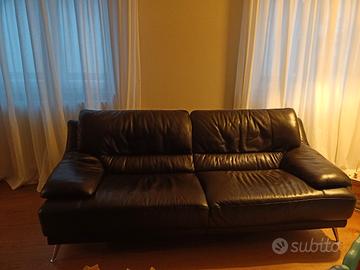 divano vera pelle Natuzzi modello Sogno