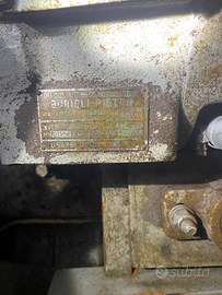 Motore Ford 2715 E 1976 e invertitore Burioli