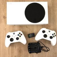Xbox Series S 512GB - Bundle Completo: 2 Controlle