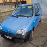 AUTOVETTURA FIAT 600 PROPRIETARIO UNICO 