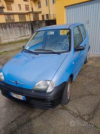 AUTOVETTURA FIAT 600 PROPRIETARIO UNICO 