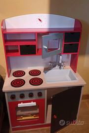 cucina giocattolo