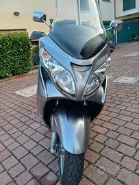Suzuki Burgman 400 - 2010
