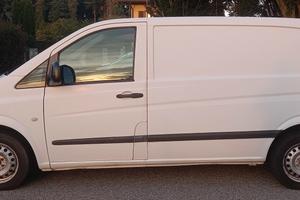 Mercedes vito 111
