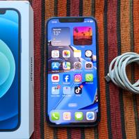 Apple iPhone 12