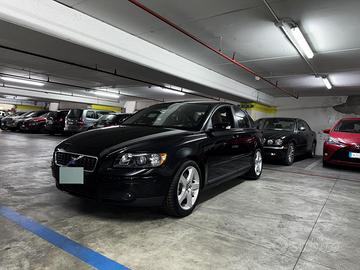 Volvo S40 Summum 2.4i 170 CV 65000KM Certificati