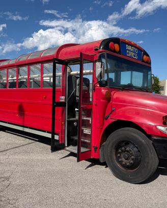 Autobus/ Americano Open