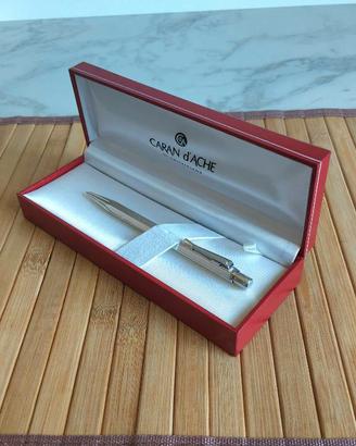 matita originale Caran d'Ache