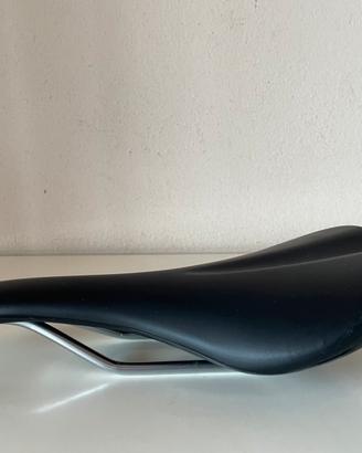 Fabric  scoop sella gravel/mtb