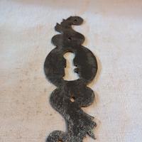 Bocchetta da portone antica.