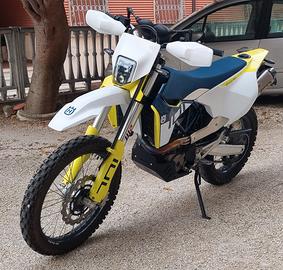 Husqvarna 701 enduro