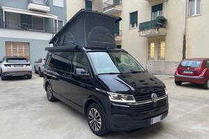 VOLKSWAGEN California Camper Beach