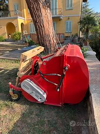 Trincia con raccoglitore