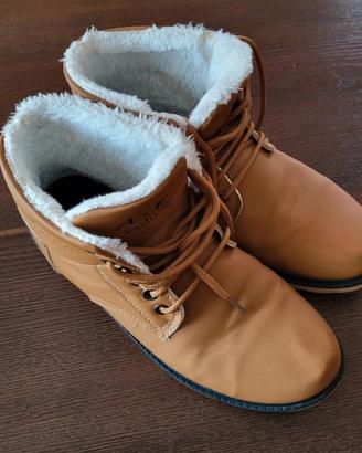 scarponcini invernali con pelo