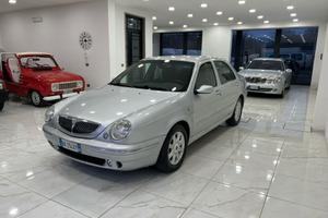 Lancia Lybra 1.8i 16v