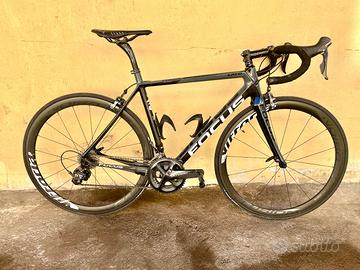 Bici da Corsa Focus Cayo