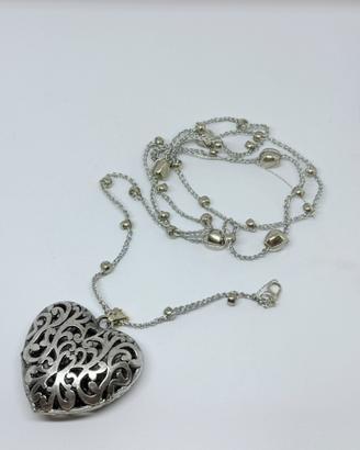 Collana artigianale nuova con cuore traforato
