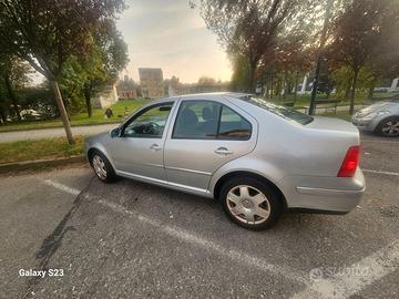 Volkswagen Bora 1.6 16V cat Highline