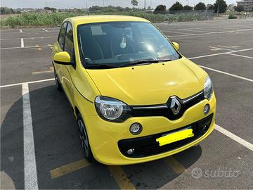 Twingo Lovely full optional Nav e retrocamera
