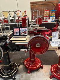 Affettatrice Berkel restaurata a volano Legg.Desc.