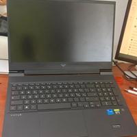 HP Victus Laptop Gaming i7-11800H • 16GB RAM • 1TB